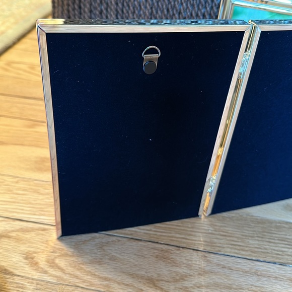 Fetco Home Decor Silver Plate 5” X 7” Triple Picture Frame NIB 3 Photo - Picture 5 of 7